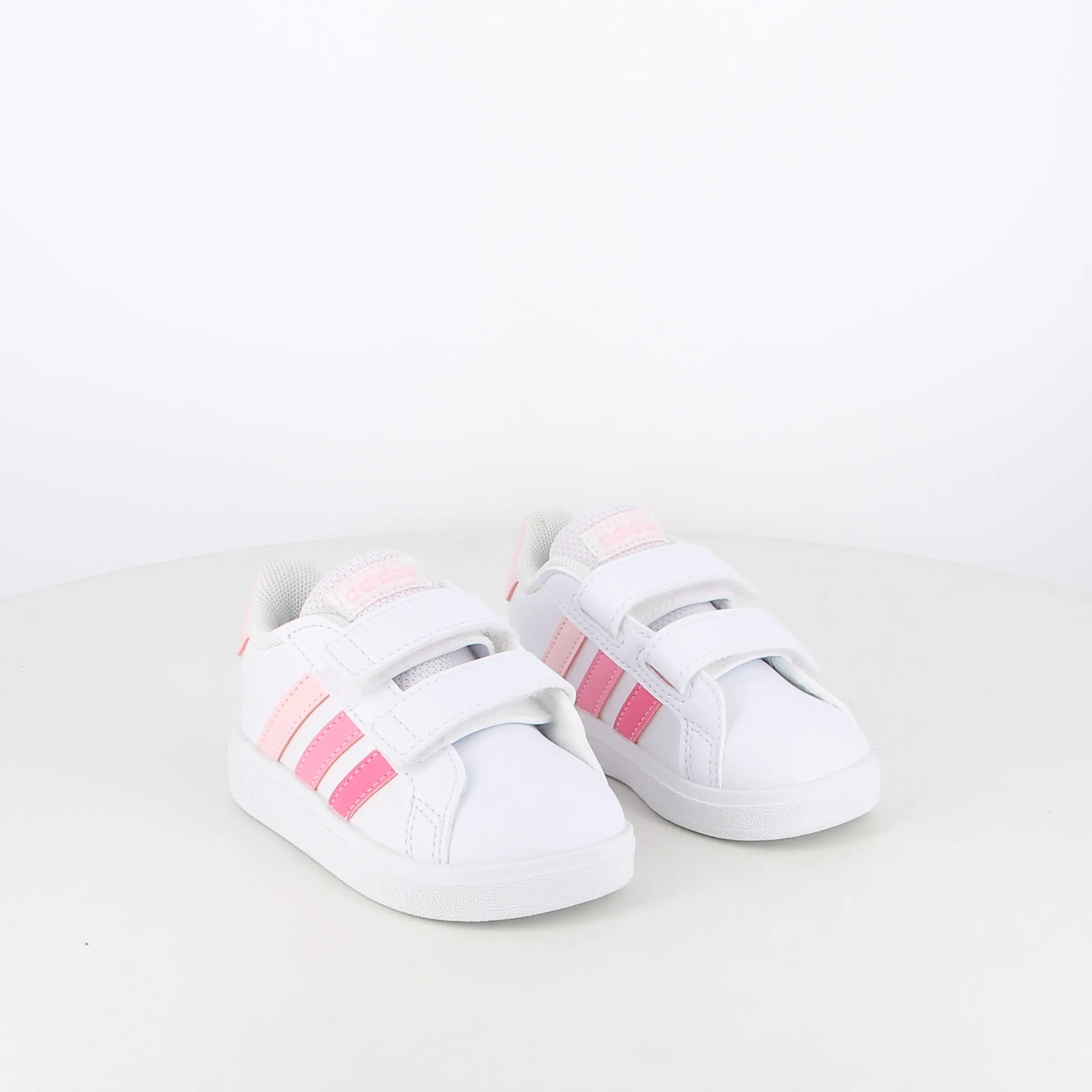 -----Adidas -----Sneakers da bambina Grand Court 2.0 IG2556 ----