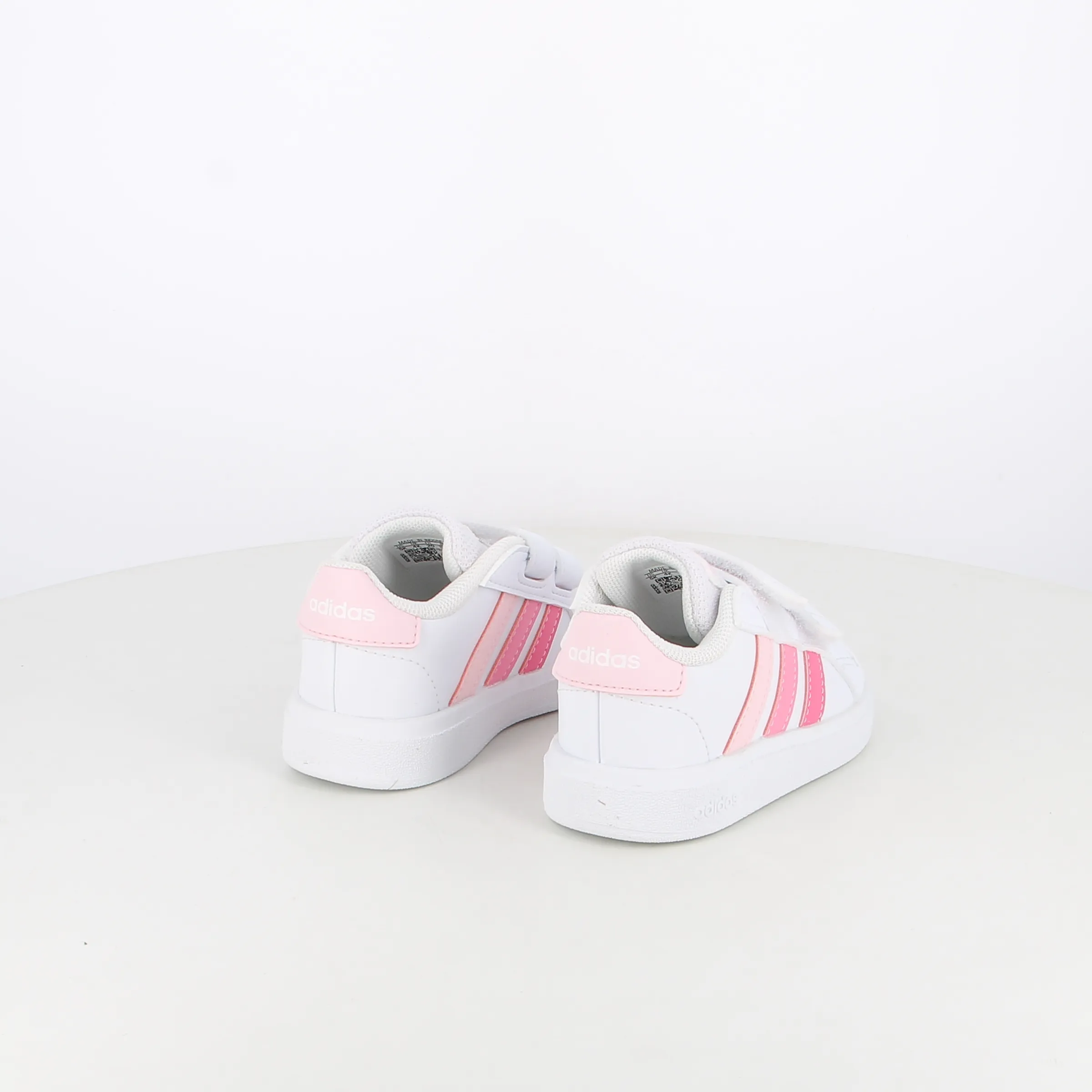 -----Adidas -----Sneakers da bambina Grand Court 2.0 IG2556 ----