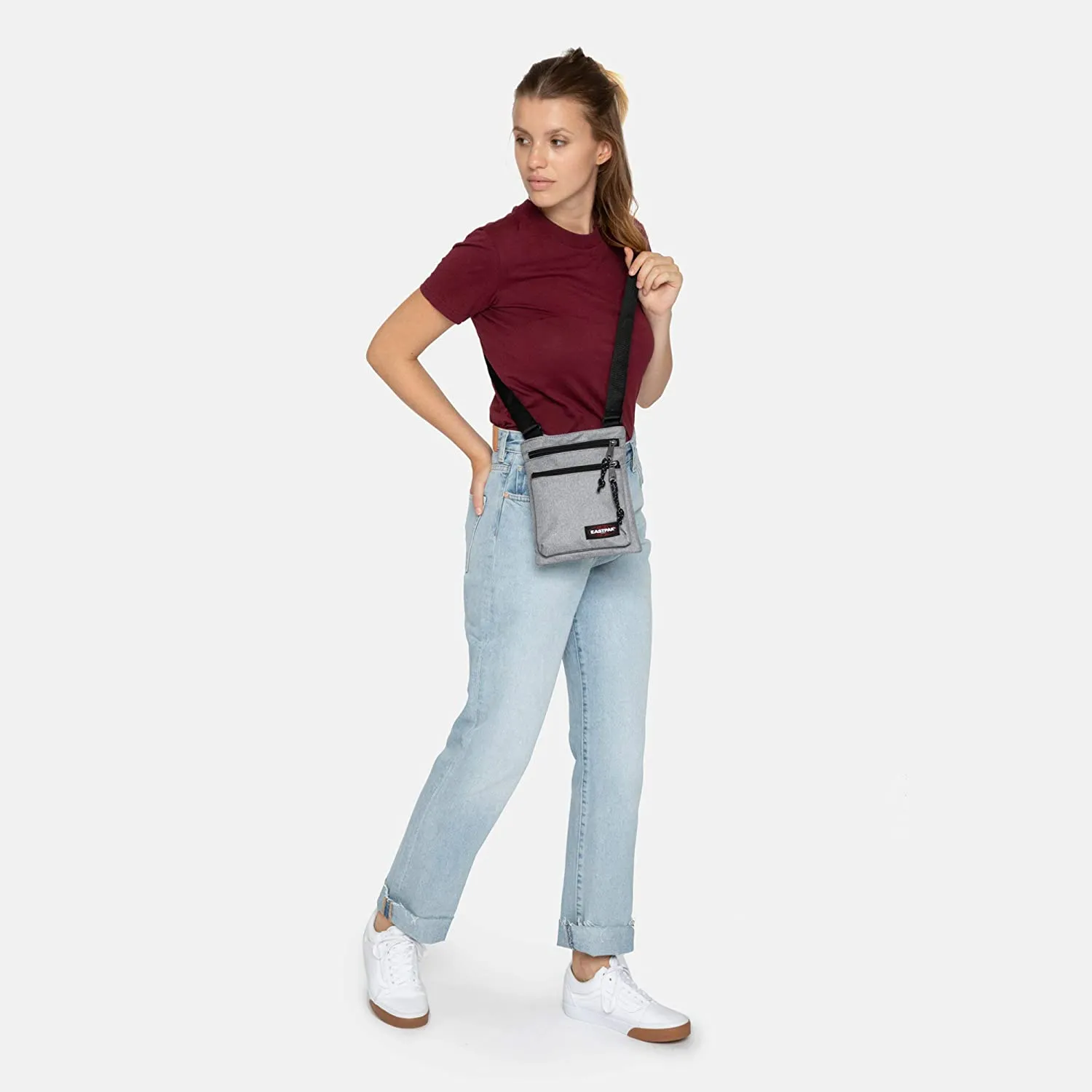Adjustable strap unisex bag