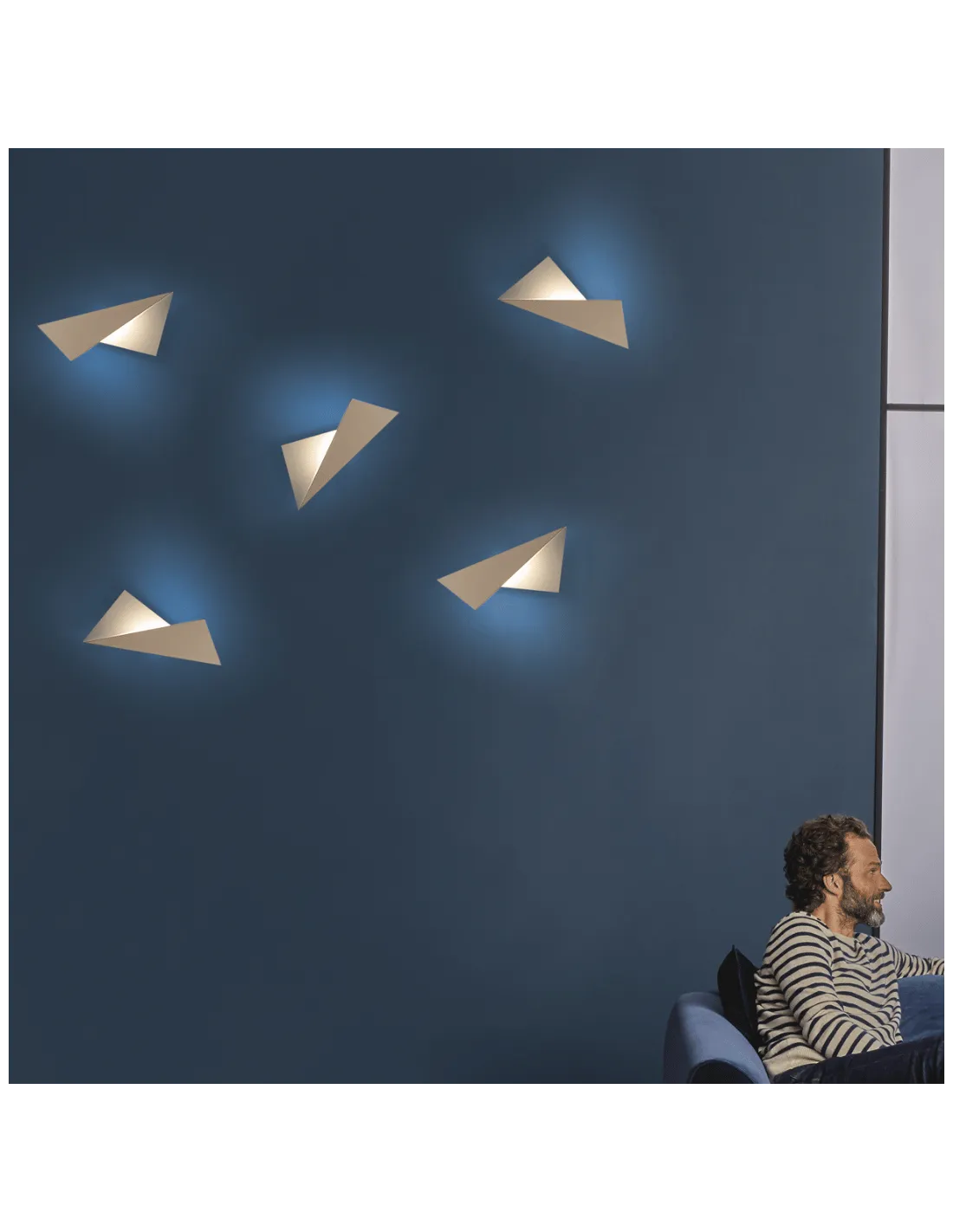 Cattaneo Kami 891/30A Lampada da parete Green Verde, Sistema LED 15W, Luce calda, 1500 Lumen, 3000K, Orientabile, Moderna, IP20