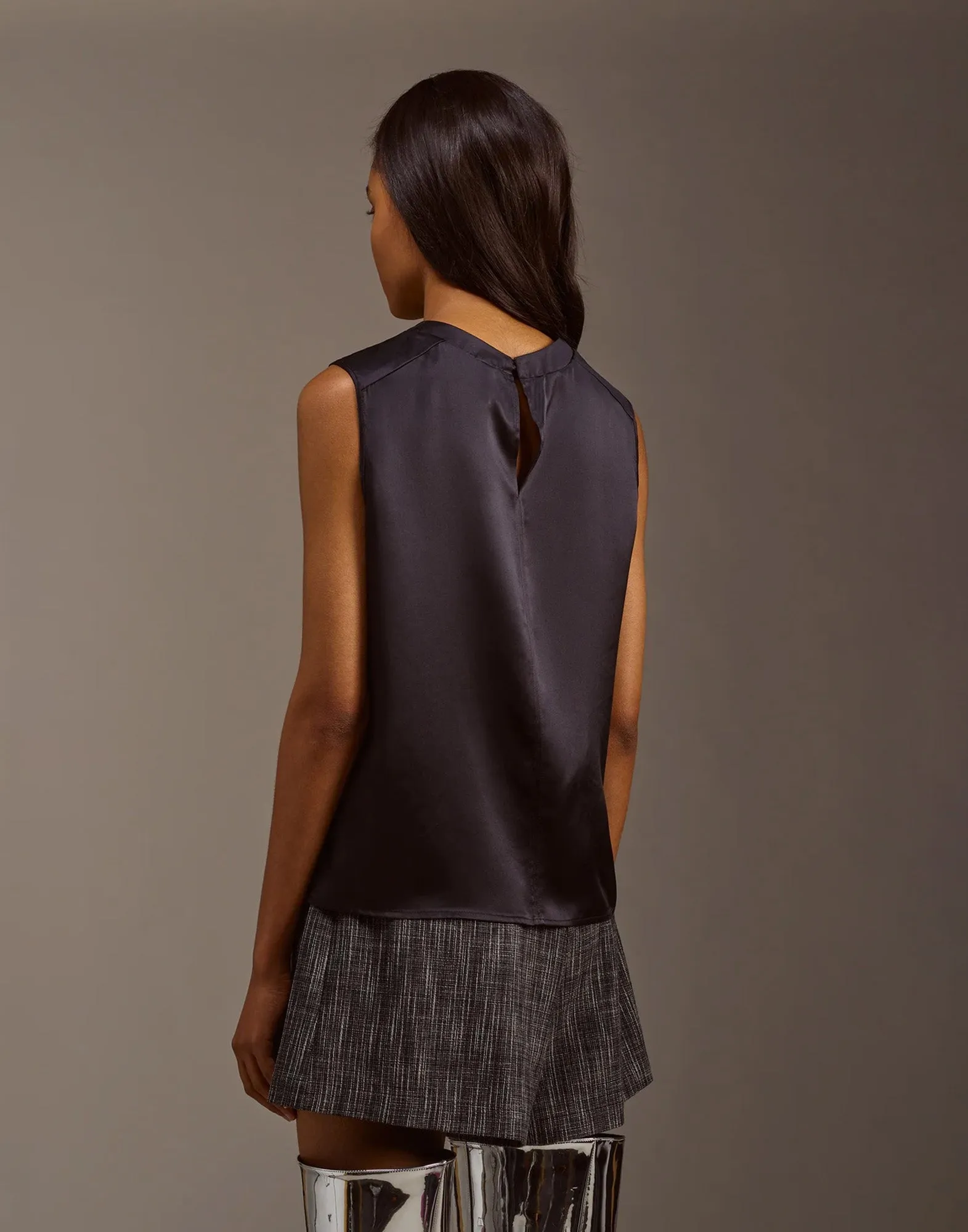 ERIKA CAVALLINI Top Smanicato Flavia in Seta Nero