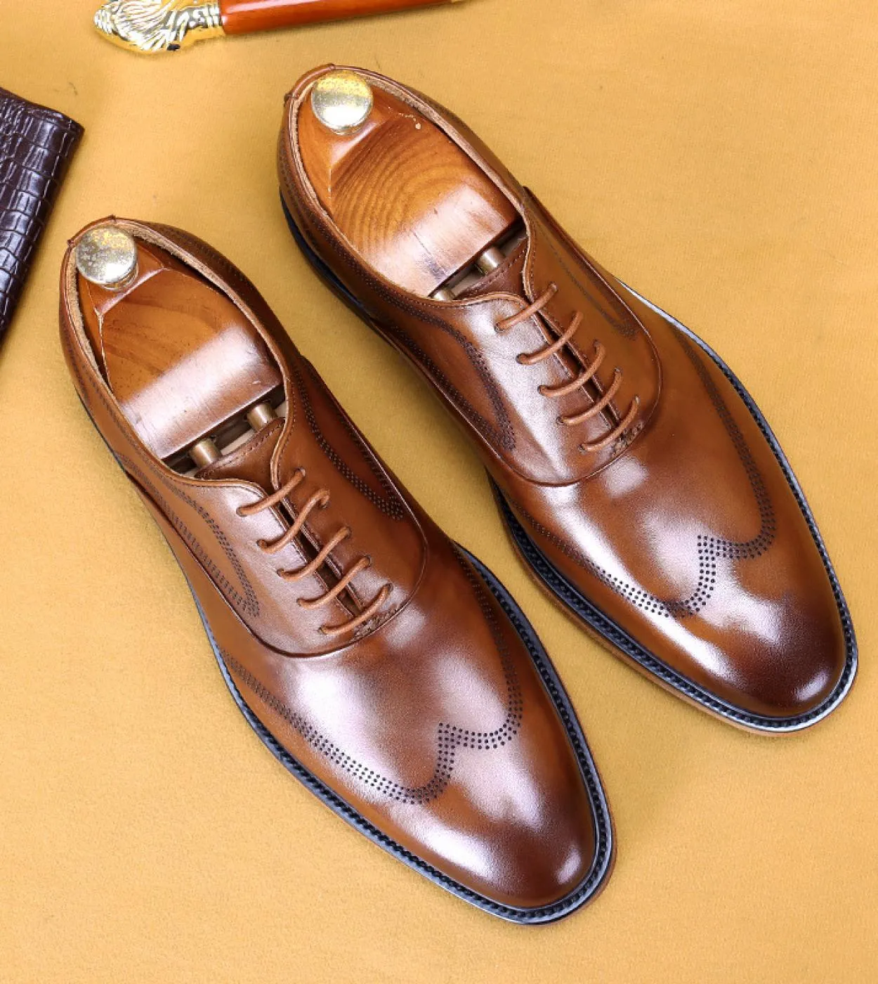 Italian luxury men's elegant genuine leather handmade dress shoes for weddings, work, and social events - Oxfords.