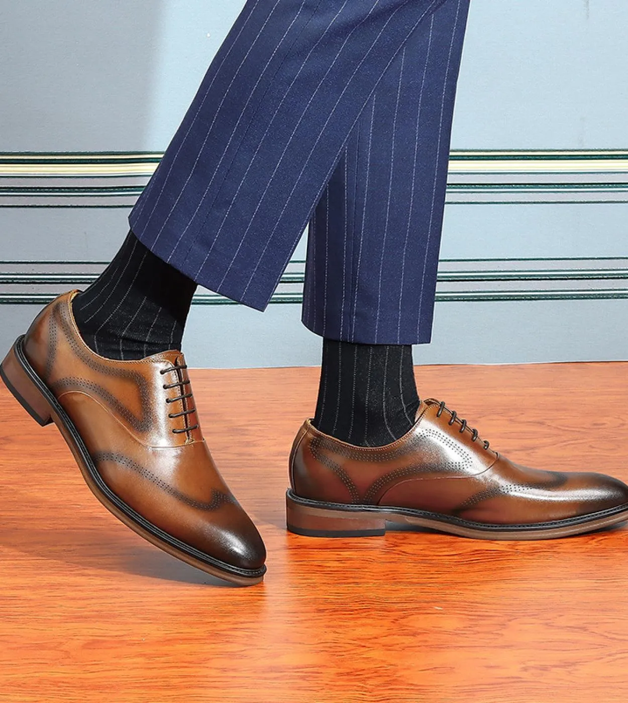 Italian luxury men's elegant genuine leather handmade dress shoes for weddings, work, and social events - Oxfords.