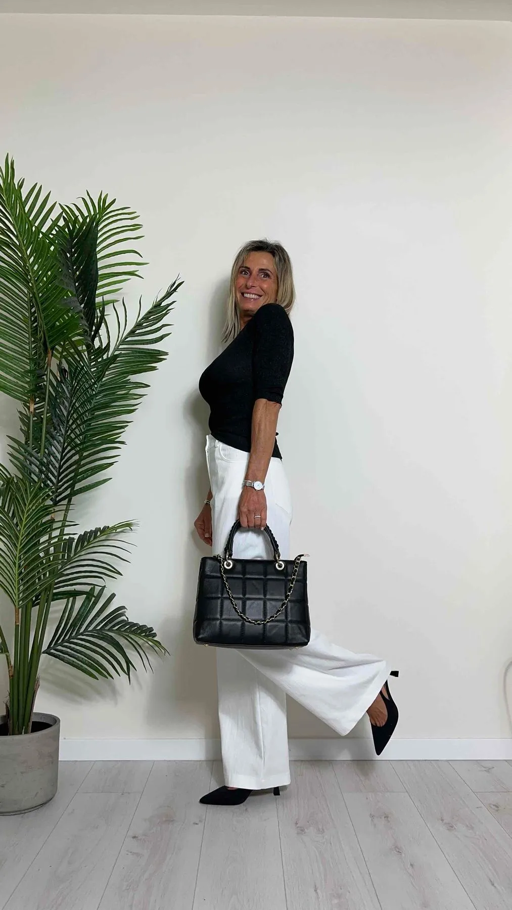 LALTERNATIVASTYLE - 4595114P45 - BAULETTO PELLE CON MANICI E CATENA INTRECCIATI