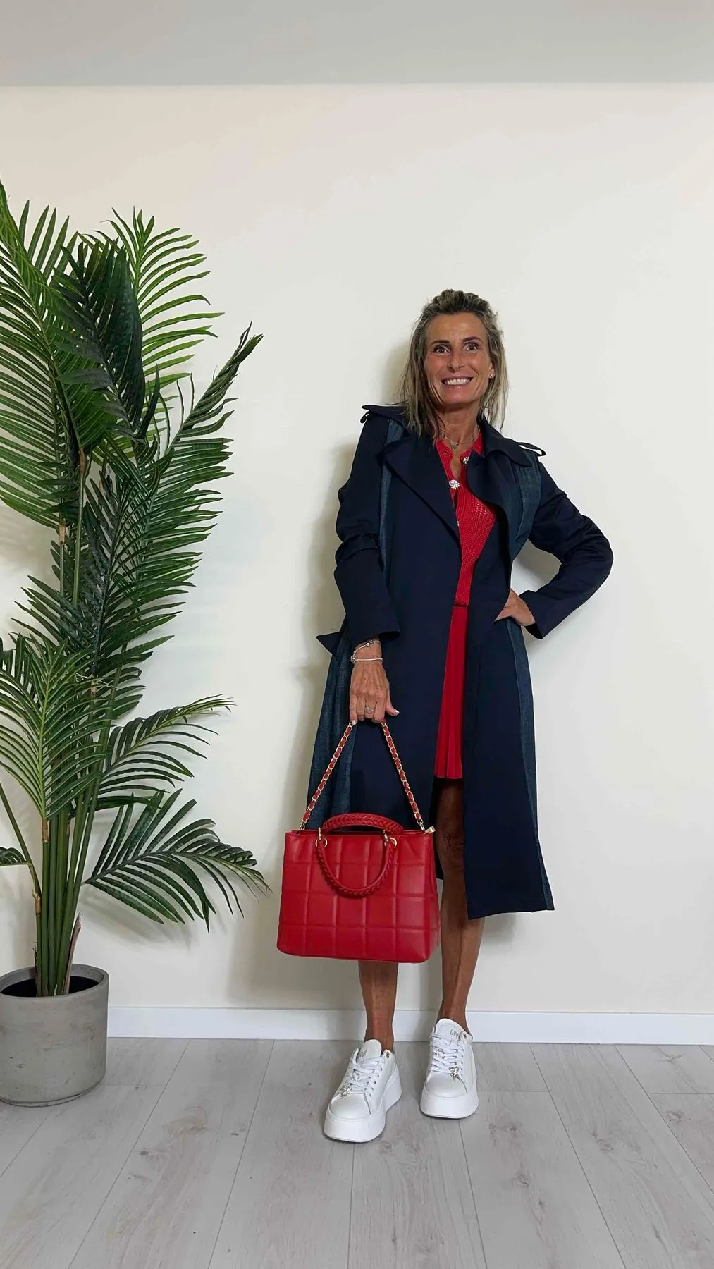 LALTERNATIVASTYLE - 4595114P45 - BAULETTO PELLE CON MANICI E CATENA INTRECCIATI