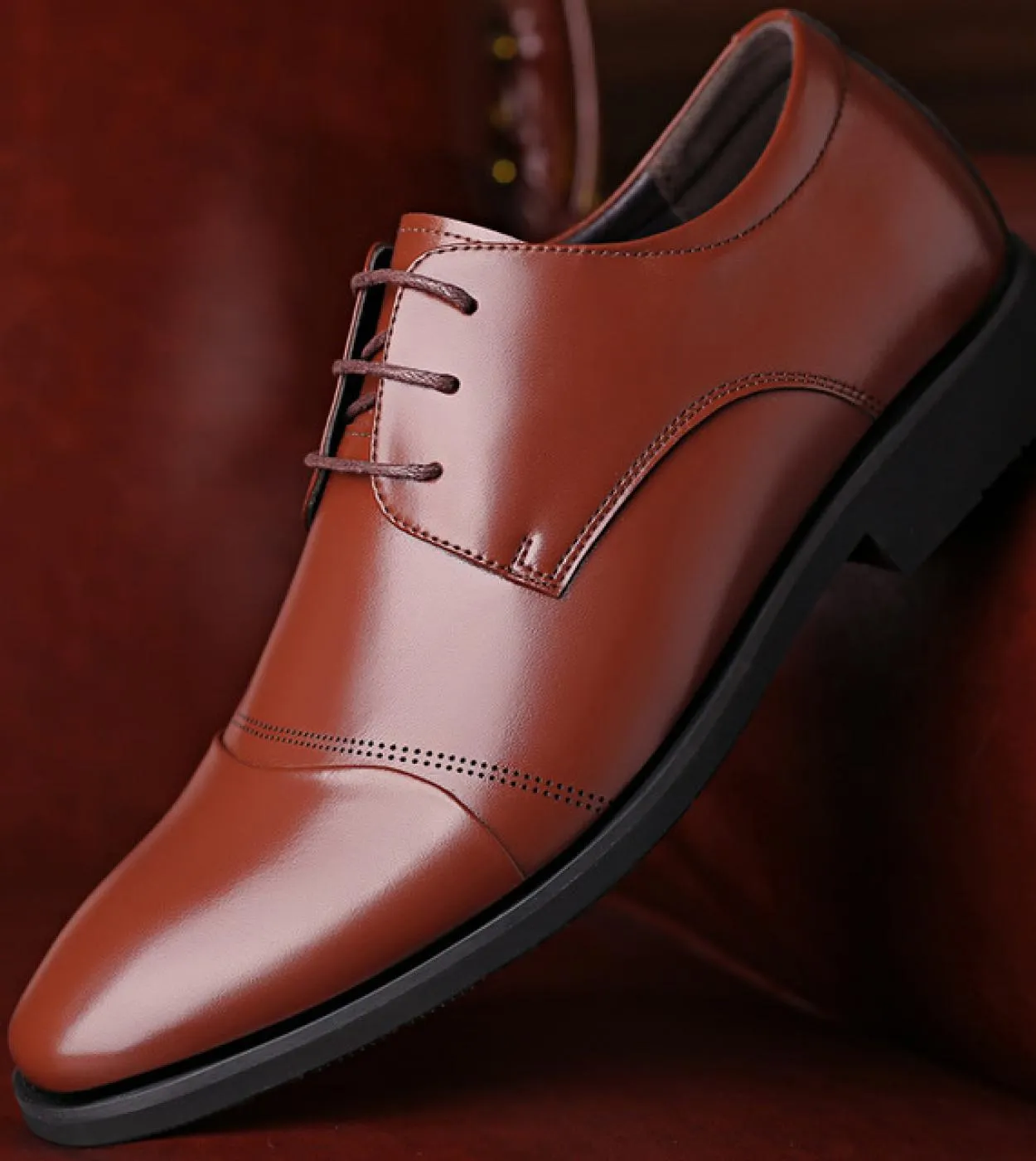 Men's formal leather work shoes high-quality men's office attire luxury men's shoes.