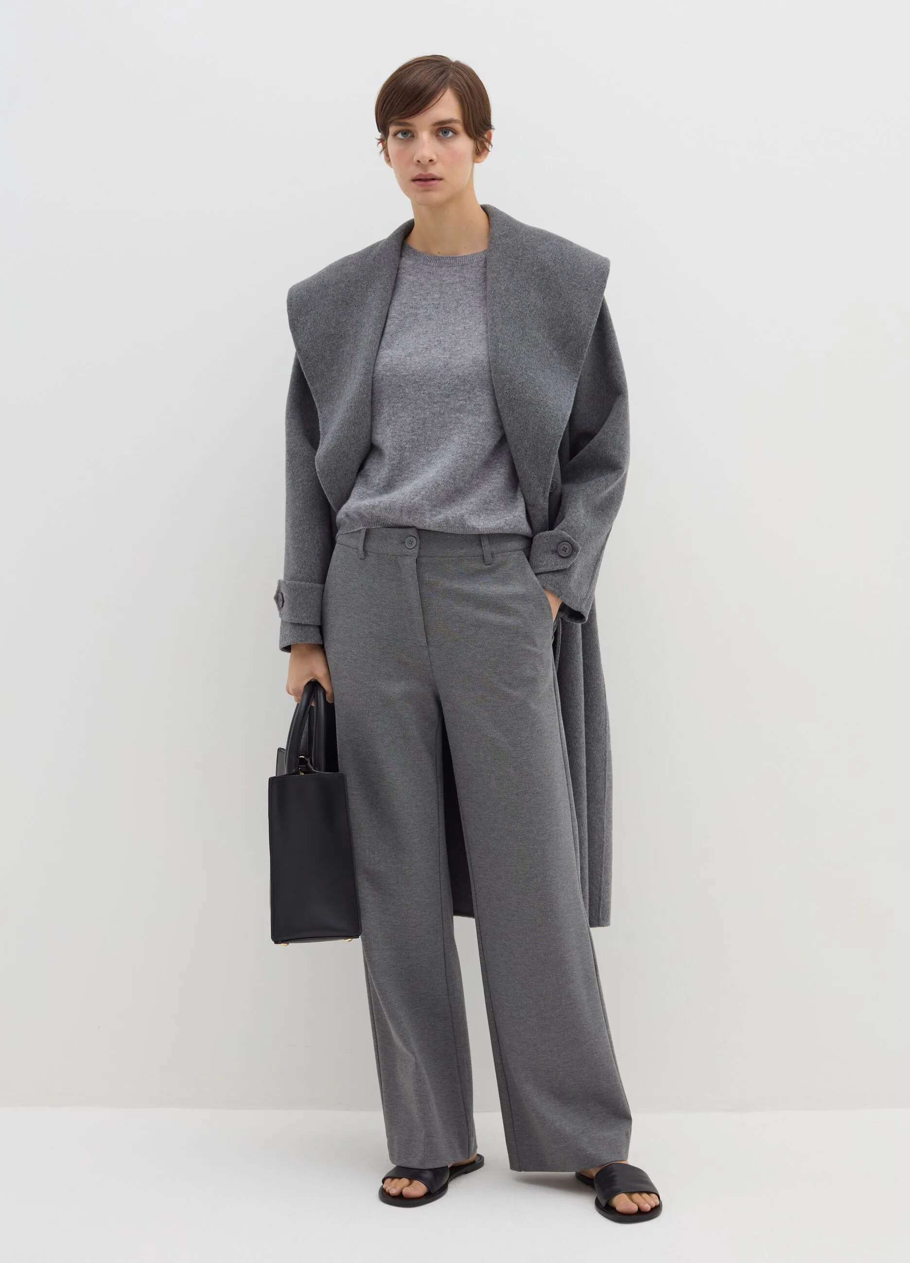 Pantalone straight fit in punto roma