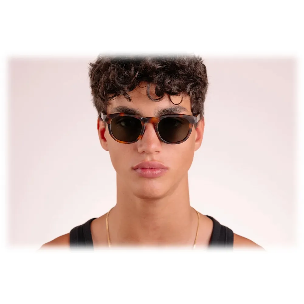 Portrait Eyewear - The Mentor Tartaruga Classica - Occhiali da Sole - Realizzati a Mano in Italia