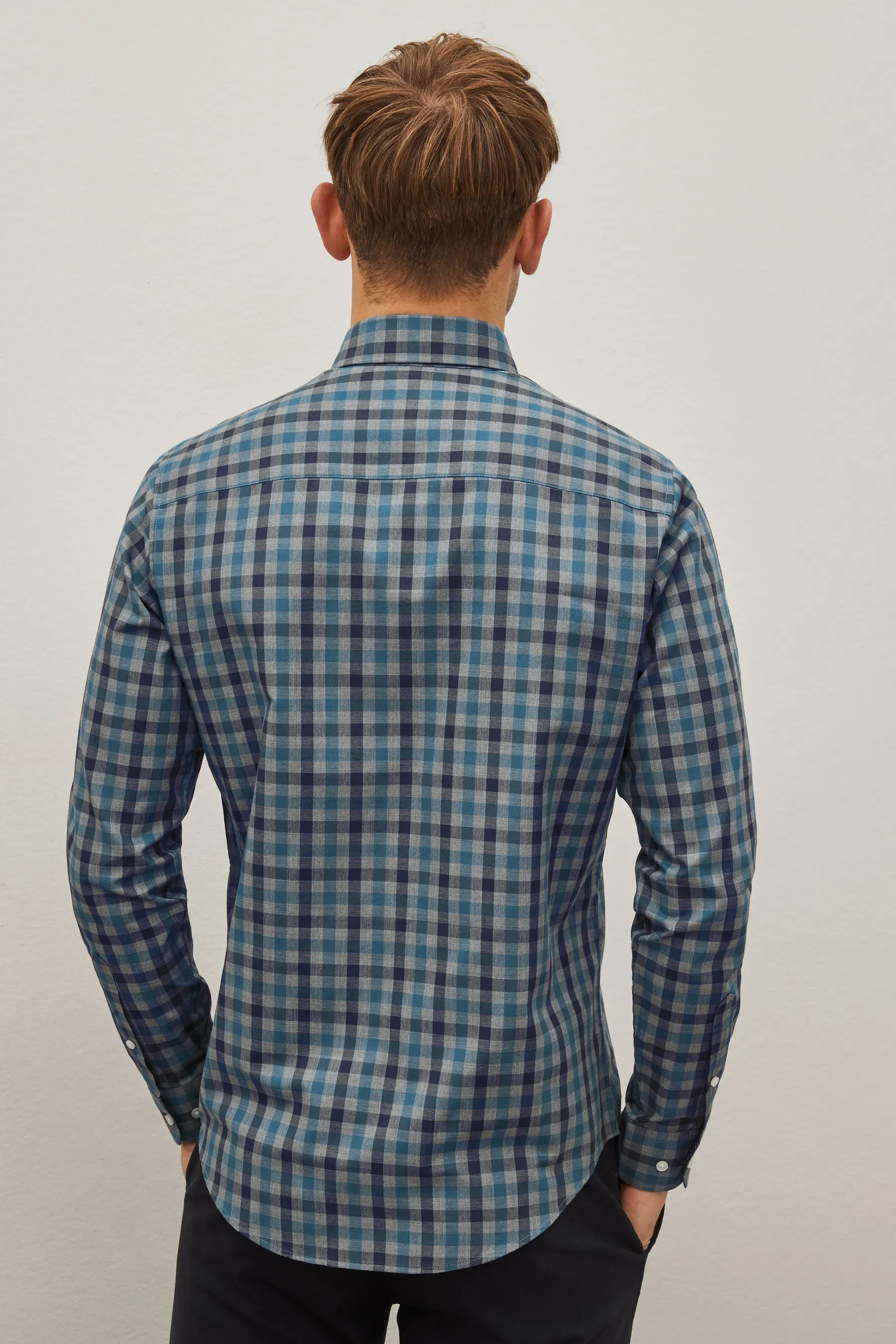 Regular - Fit Easy Iron Camicia Oxford a Maniche Lunghe con Polsino Singolo Con Colletto Button Down    