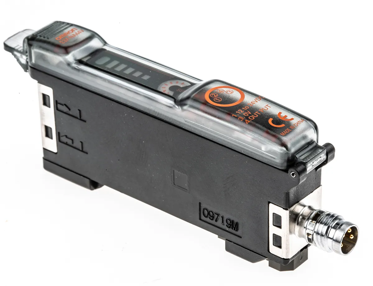Sensore per fibre ottiche Omron, PNP, Cavo conduttore, da 12 → 24 V c.c.
