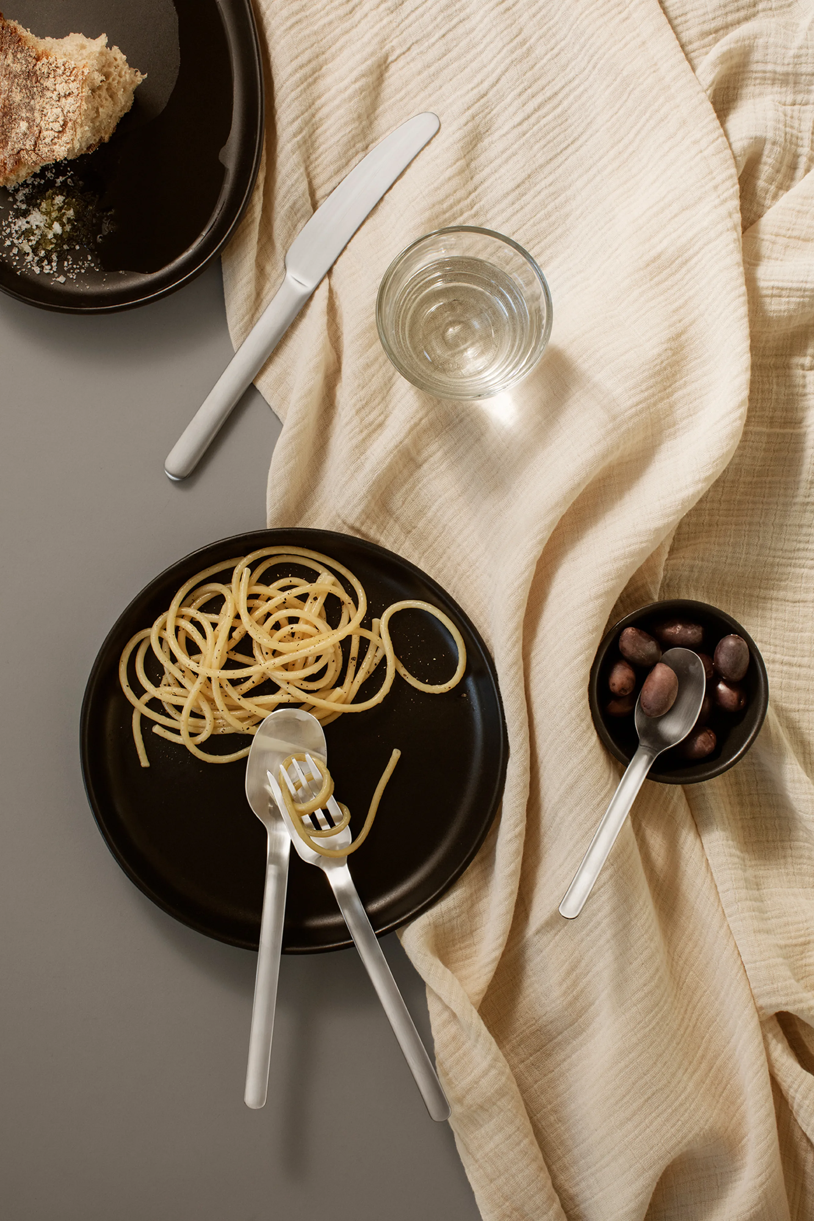 Set di 16 posate Nordic Kitchen.jn{font-size:18px}Acciaio inox