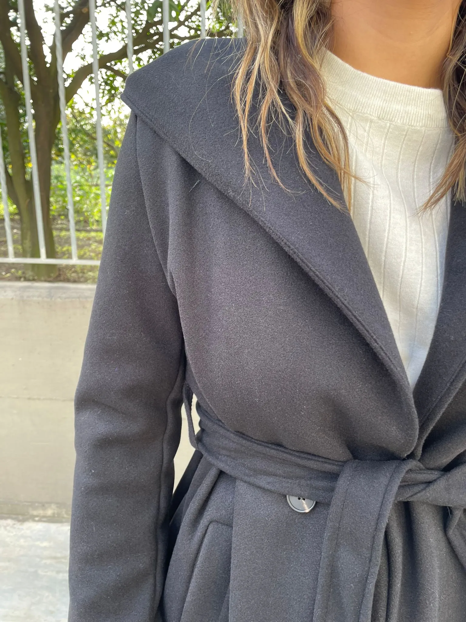 Solid color coat with waist belt and hood