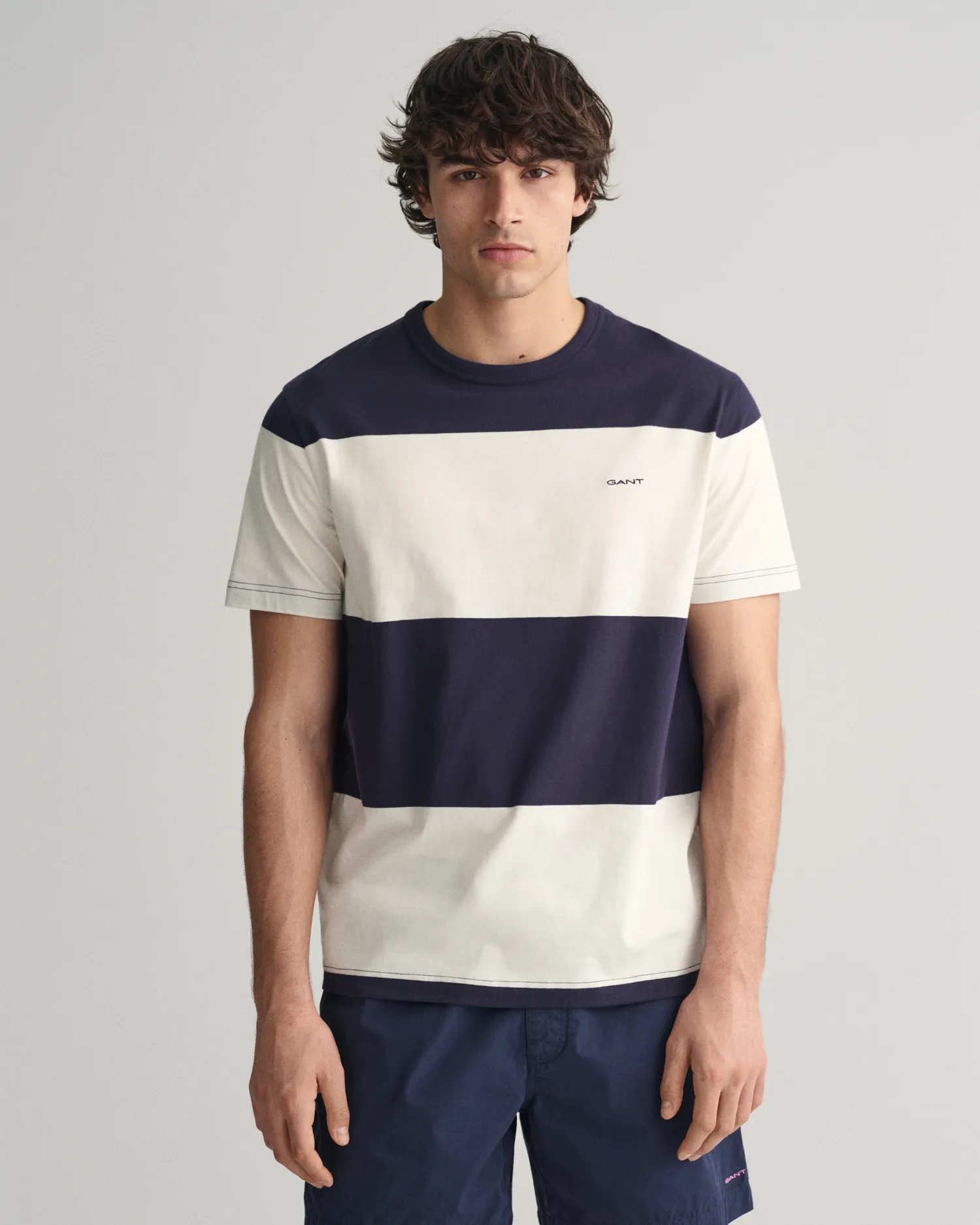 T-shirt a righe larghe    