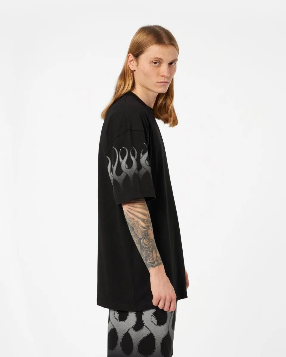 T-SHIRTS NERA CON FIAMME GRIGIE