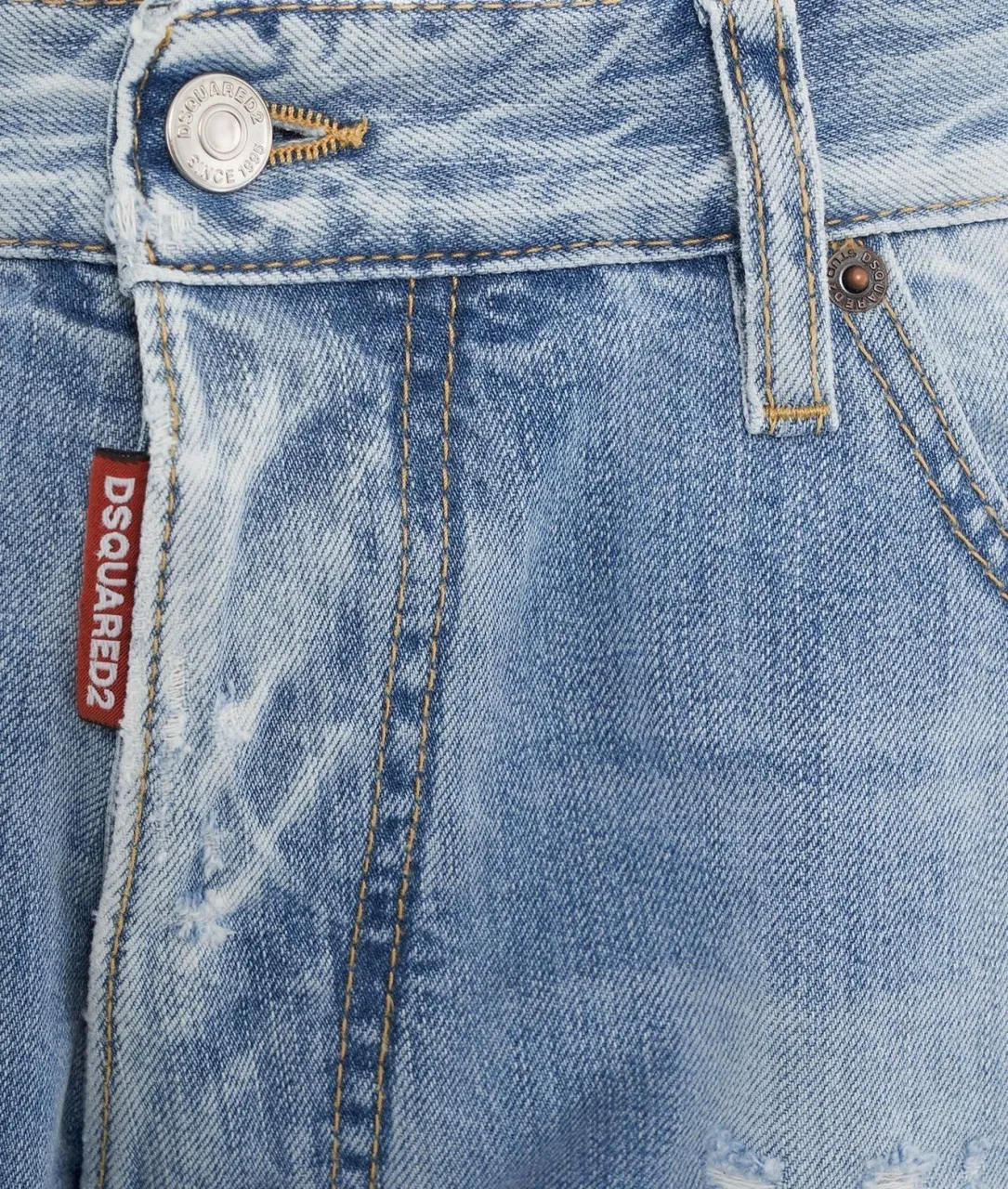 Tailored combat jeans in blue color.